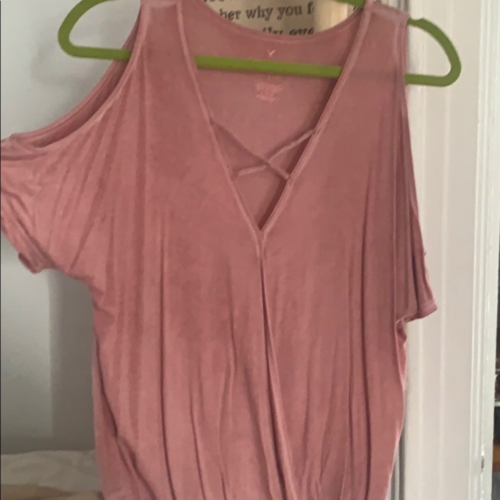 American Eagle soft & sexy pink shirt